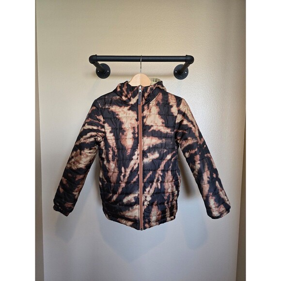 Boys turbine reversible snow / ski / snowboard coat. Size medium - Picture 10 of 11